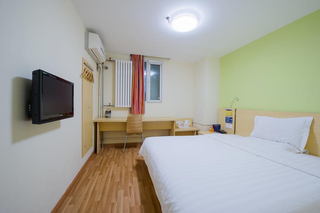 7Days Inn Beijing Railway Station Guangqu Gate Metro Station 客房 照片